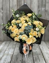 Букет цветов из:  Розы и Лизиантусы #REPLACE_PRED# Красновидово