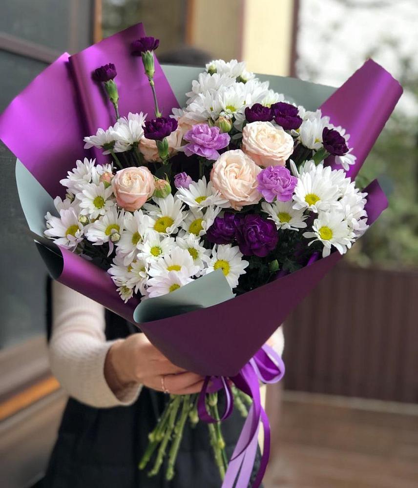 Букет цветов из: Хризантемы, Гвоздики и Розы в Красновидово