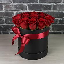 Цветочная композиция из Розы в шляпной коробке в Красновидово