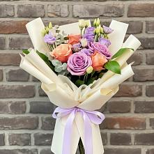 Букет цветов из:  Лизиантусы и Розы #REPLACE_PRED# Красновидово