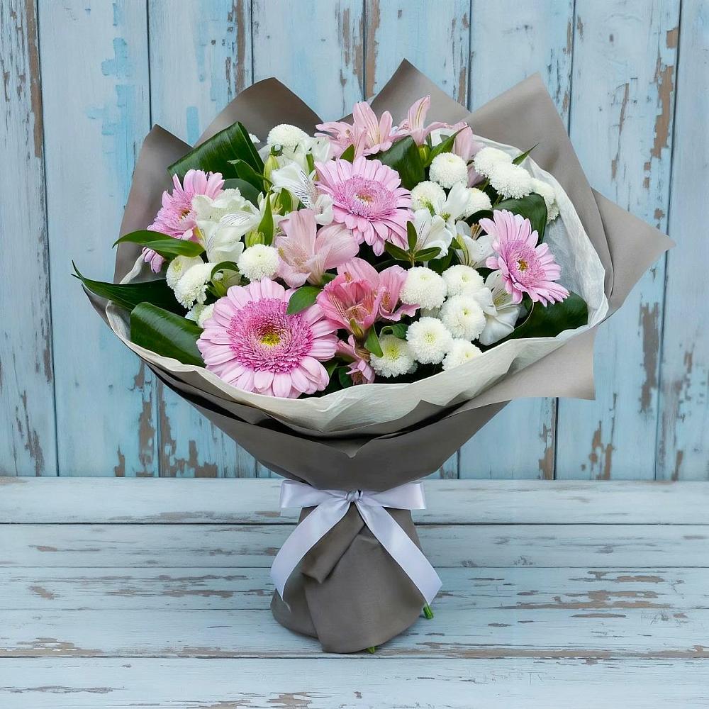 Букет цветов из: Герберы, Альстромерии и Хризантемы в Красновидово